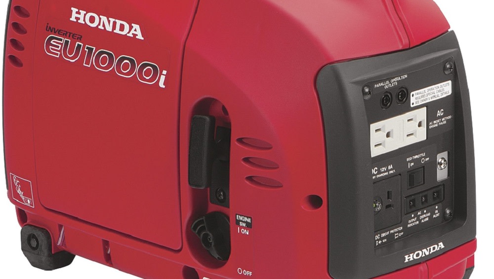 honda-eu1000i-1000w-super-quiet-portable-inverter-generator-4.jpg: Honda EU1000i lightweight portable inverter generator