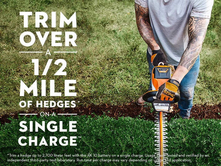 stihl-hsa-56-18-cordless-hedge-trimmer-kit-ak-system-8.jpg: STIHL HSA 56 18" Cordless Hedge Trimmer Kit (AK System) – side view